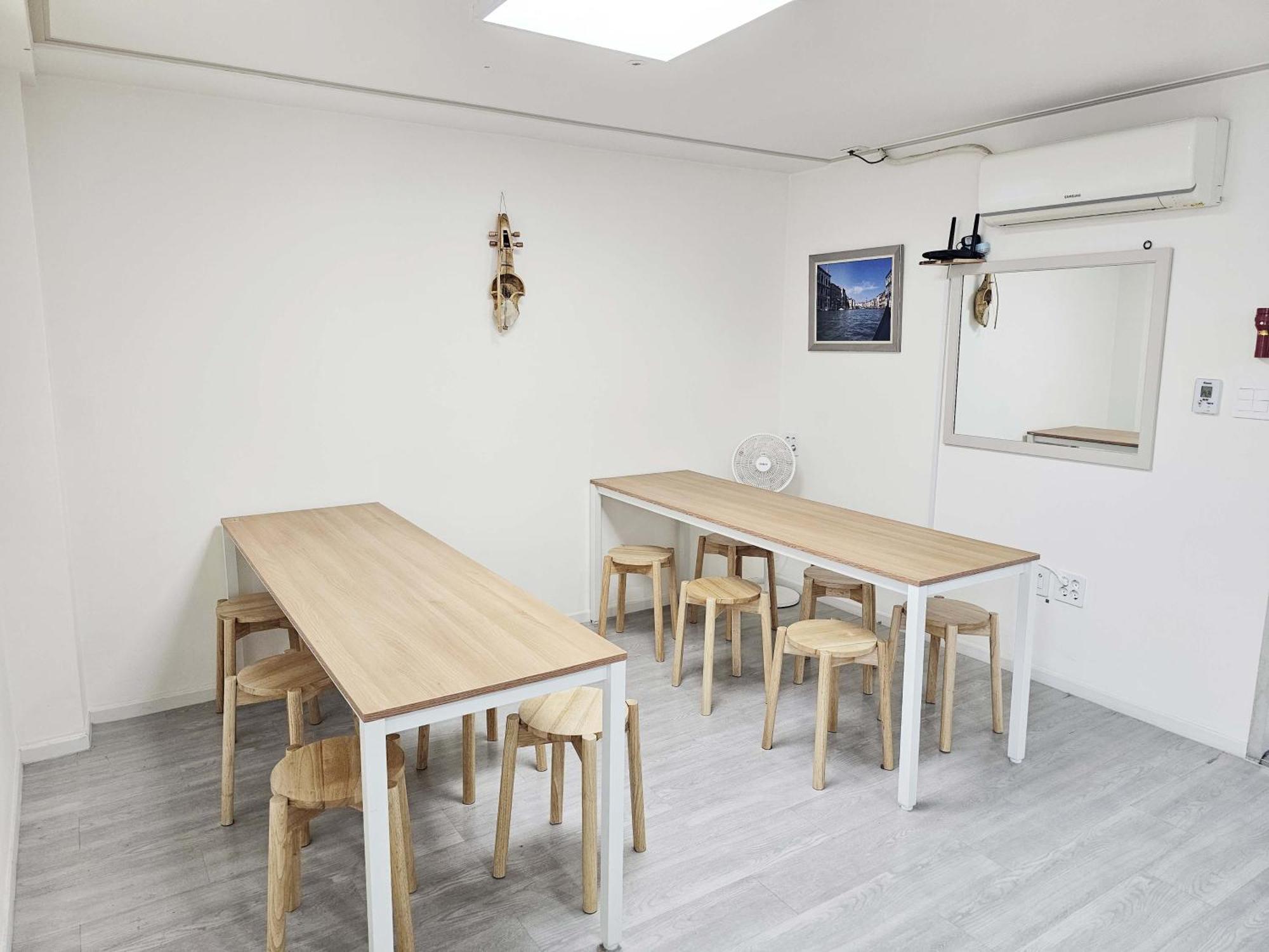 Boa Travel House Hostel Seoul Bagian luar foto