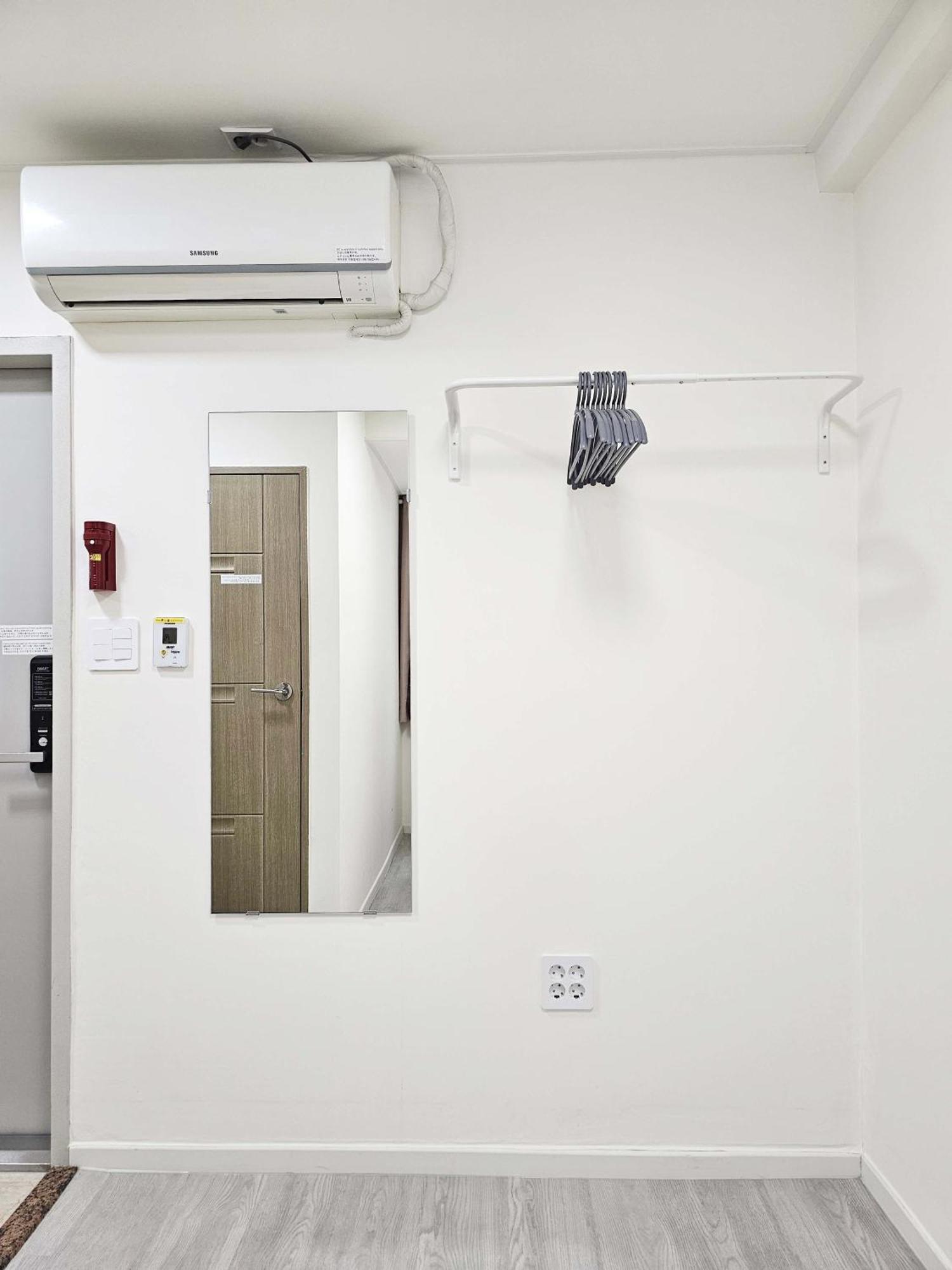 Boa Travel House Hostel Seoul Ruang foto