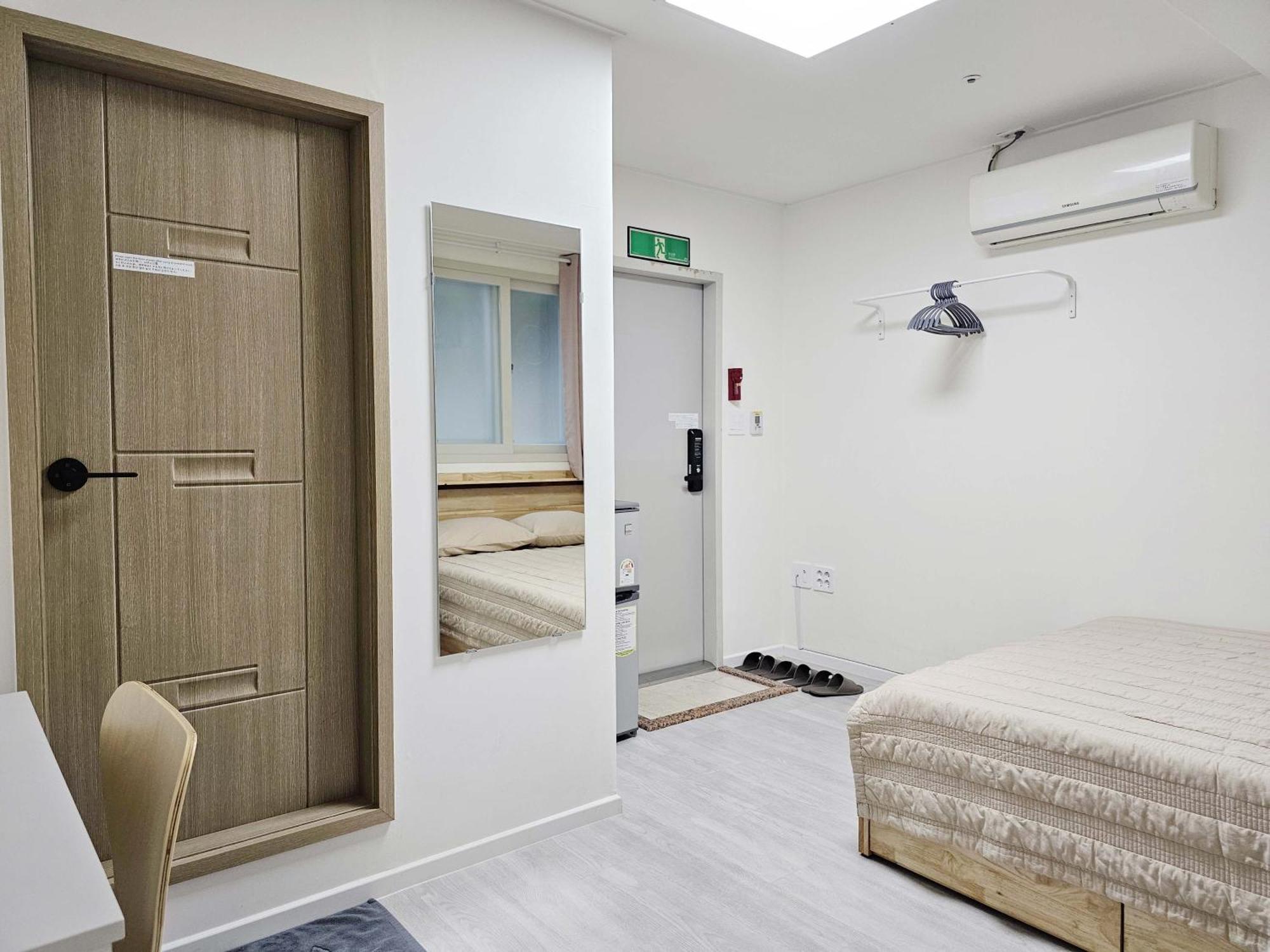 Boa Travel House Hostel Seoul Ruang foto