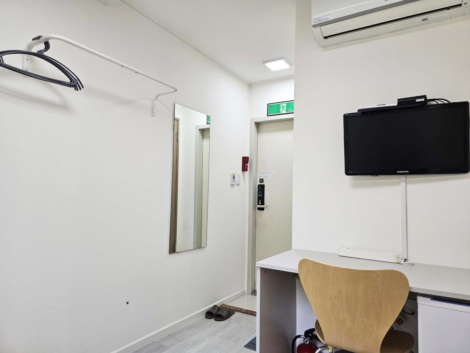 Boa Travel House Hostel Seoul Ruang foto